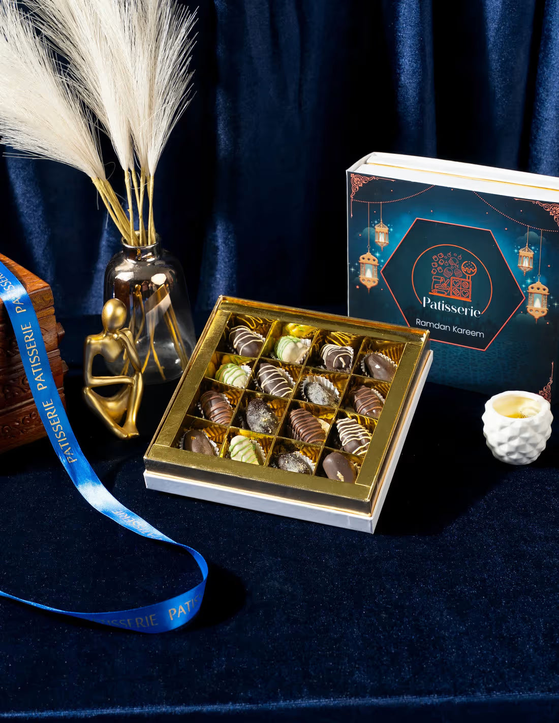 Royal Date Medley – Box of 16 Assorted Dates